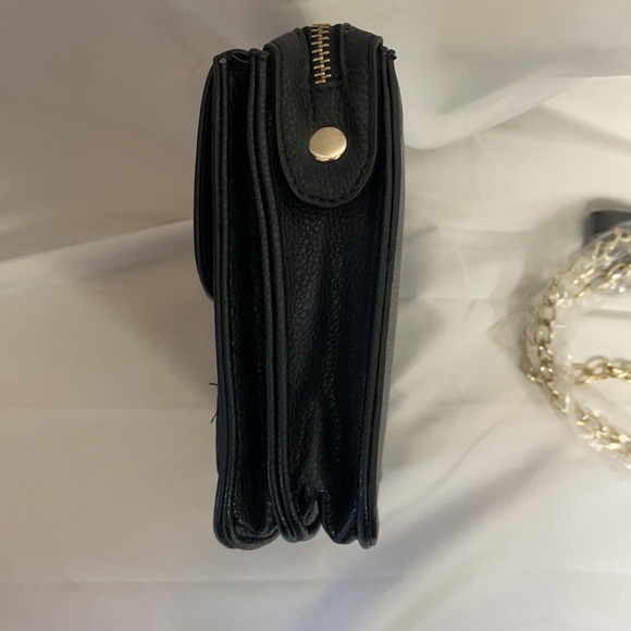 Forever 21 Black Purse Gold Shoulder Strap - Picture 4 of 9